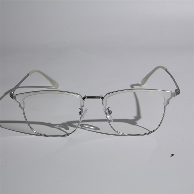 Picture of Dandy​ Glasses