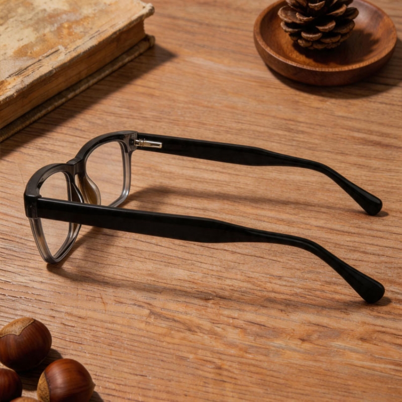 Picture of Easy Glasses