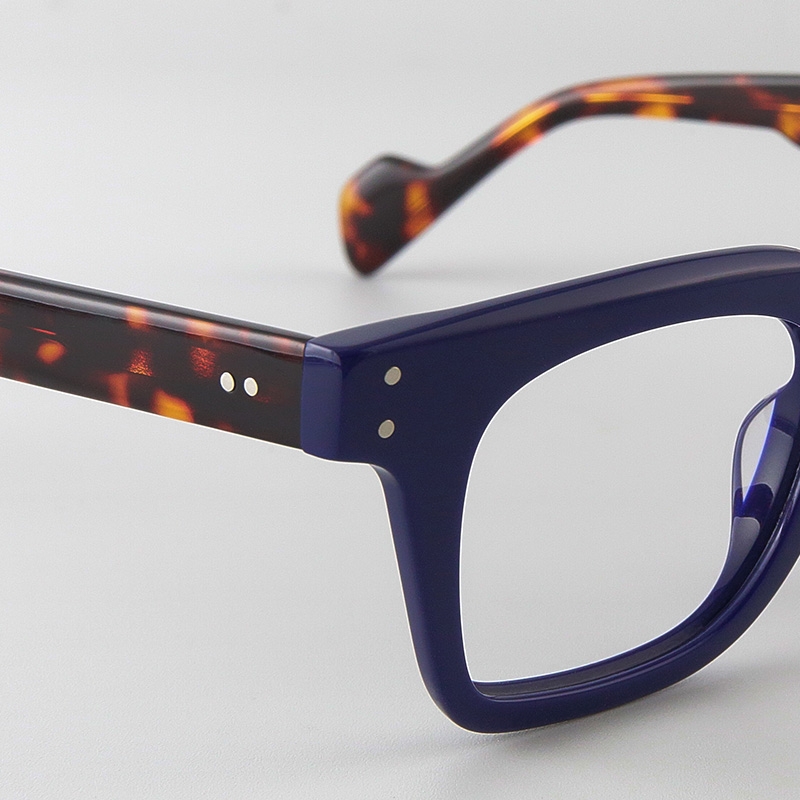 Picture of Frelia Glasses