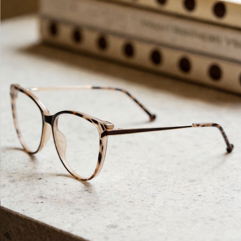 Picture of Xanthic Glasses